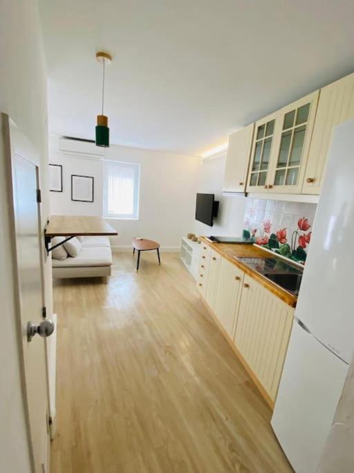 Apartamento Mini Loft Con Patio En La Alameda De Sevilla